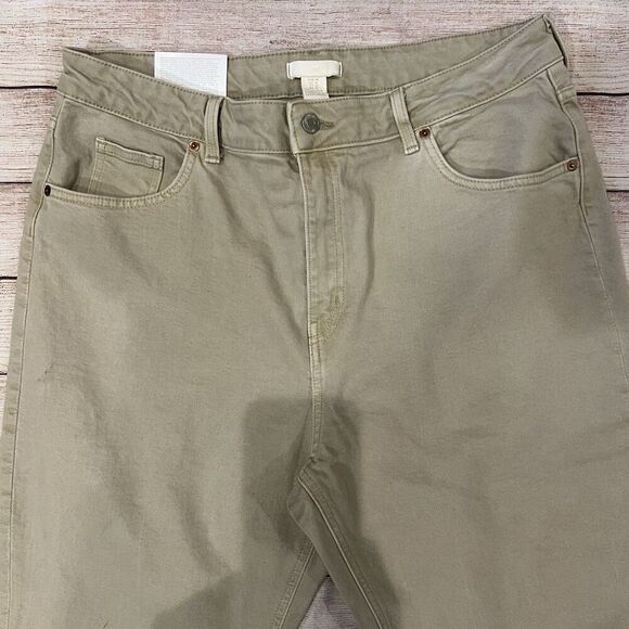 NWT H&M Cream Color High Waist Mom Jeans Stretch Comfort Size 16 - Picture 2 of 8